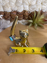 Load image into Gallery viewer, Golden Kitty Ring Holder
