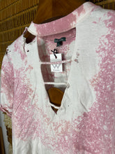 Load image into Gallery viewer, Pink Distressed Crop Top Tee
