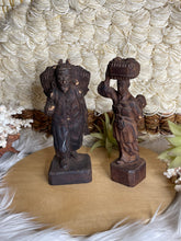 Load image into Gallery viewer, Vintage Chinese Hand Carved Family
