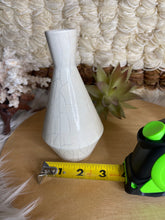 Load image into Gallery viewer, White Veined Handmade Pottery Vase
